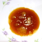 畑宮食品 -  お次は、スープの原液比較です。 利尻漁業協同組合販売　　　利尻昆布ラーメン塩味　税込205円  塩味とはいっても、結構色がついています〜。