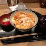 鳥つね自然洞 - 親子丼
