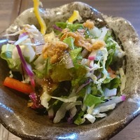 吉祥寺 三うら - ランチのサラダ