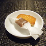 レストラン リューズ - フィナンシェと生キャラメル