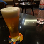 The Library - 1710_The Library Rendezvous Hotel_Half pint Draft Beer@S＄6(キリン一番搾り)