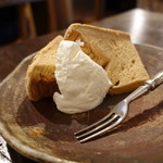 Cafe Chienomi - アールグレイのシフォンケーキ