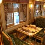 或る列車 - 1号車の2人席を予約。