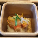 或る列車 - 佐賀県 蓮根と佐賀県 芝エビの真薯、銀あん仕立て、熊本県 車エビとともに