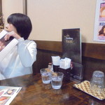 ハンバーグ康 - 店内