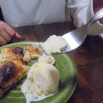 ハンバーグ康 - あつあつアップルパイ450円