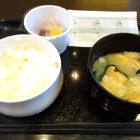 リュクス ダイニング ハプナ - 