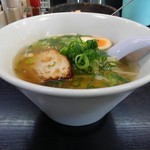 Ramen Umaizo Musashi - 塩ラーメン ￥600       麺 140ｇ