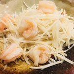 萬的中華 笑龍 - 里芋とエビの炒め。