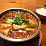 Chuugoku Kyoudo Ryouri Kinri - お豆腐のピリ辛の煮込み（正式名称失念）ランチ時にレギュラーメニューから頼んでちいさいごはんをつけてもらったらご飯は無料にしてくださいました。