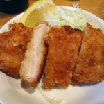 飲食笑商何屋ねこ膳 - 「チキンカツ」180円也。