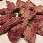 ホルモン焼肉 縁 - 