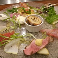 キャトルラパン 北梅田 - 