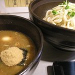 つけ麺 玄瑞 - つけ麺750円 中盛り無料