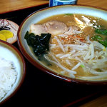 スタミナ大将 - みそラーメン定食