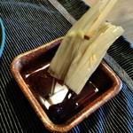 和み茶屋 - [料理] 湯葉を醤油で頂く。