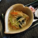 和み茶屋 - [料理] えのき茸とみつ葉のお浸し アップ♪ｗ