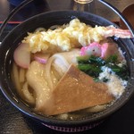 伊予製麺 - 鍋焼きうどん 690円