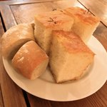 オステリア イマムラ - パン