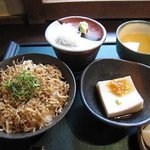 手打ち蕎麦　野和 - ちりめん山椒ご飯