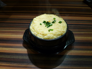 Ryuuchan - ケランチム（韓国風ふわふわ茶碗蒸し）。２～３名様分のボリュームがあります。