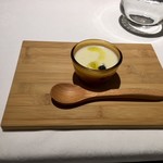 リストランテ サクラ - アミューズ、冬瓜のポタージュ