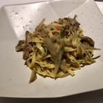 リストランテ サクラ - 秋刀魚と牛蒡のオイルベース(タリアッテレ)