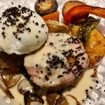 リストランテ サクラ - ふもと赤鶏インボルティーニ・キノコソース・ポーチドエッグ添え