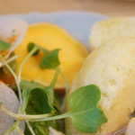 ココ ナチュラル - 自家製のパンと野菜サラダ（２０１７．１１．６）