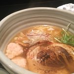 炙りチャーシュー
          エビつみれもまた私好みなのです（≧∇≦）