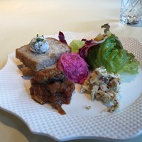 Russian Restaurant ROGOVSKI 銀座 - 平日限定の田舎ボルシチランチ（税込み１６２０円）の前菜