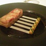 レ セゾン - 11.4.22オマール ブルーのりんごとシトロネルのジュレ寄せ 白ポルト酒でコンフィにしたセロリ 