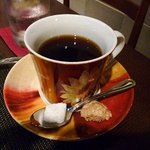 トラットリア・コルテーゼ - こだわりのコーヒー・・直前に挽かれてましたね、美味しいコーヒーです