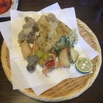 うなぎ亭 友栄 - 秋の天ぷら盛り合わせ 稚鮎を中心にムカゴ、柿、銀杏、舞茸など