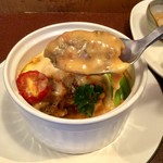 ジャム cafe 可鈴 - 【メインの「ハンバーググラタン」】特製の“とろ～りアツアツ”ソースがたまりません♪