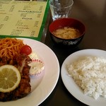 Resutoran Watanabe - チキン唐揚げランチ。