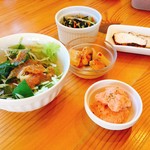 欧風カレー工房チロル - サラダ