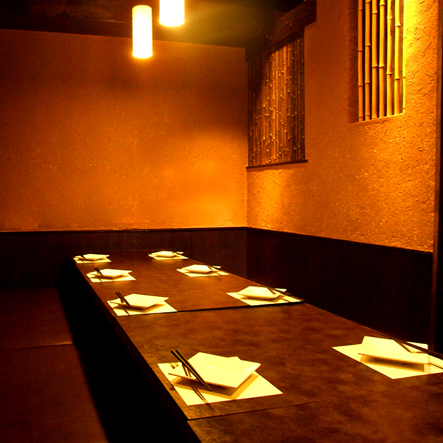 座席 地鶏専門居酒屋 善庵 梅田北新地店 北新地 居酒屋 食べログ