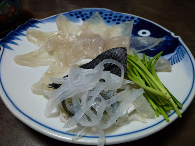 『お手頃価格で本場のとらふく料理』by Avasty : ふく料理 しのだ - 下関/ふぐ [食べログ]