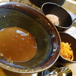 風遊斎 - スープ残してご飯入れます。