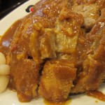 日乃屋カレー - 中身はウスメ