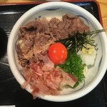 手造りうどん 楽々 - 和牛肉ぶっかけ(冷) 