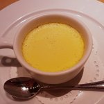 ラ キュイジーヌ ド カワムラ - サンファームの美味しい卵を使ったクラッシックプリン