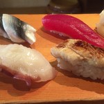 Sushi Kou - みずだこ　
                      ひがしもの　
                      新子　穴子