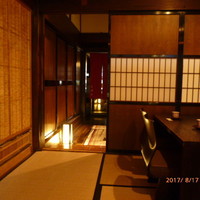 ヒカリヤ ヒガシ - 店内