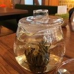 ツバメカフェ - 花茶 ポット 450円