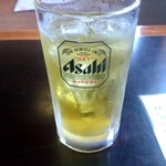 ドライブイン小柳 - お冷（冷たいお茶）