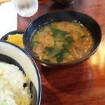 あき山 - なめこ汁です