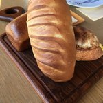 ビブレ - 焼きたてパン３種