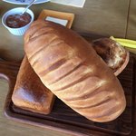 ビブレ - 焼きたてパン３種